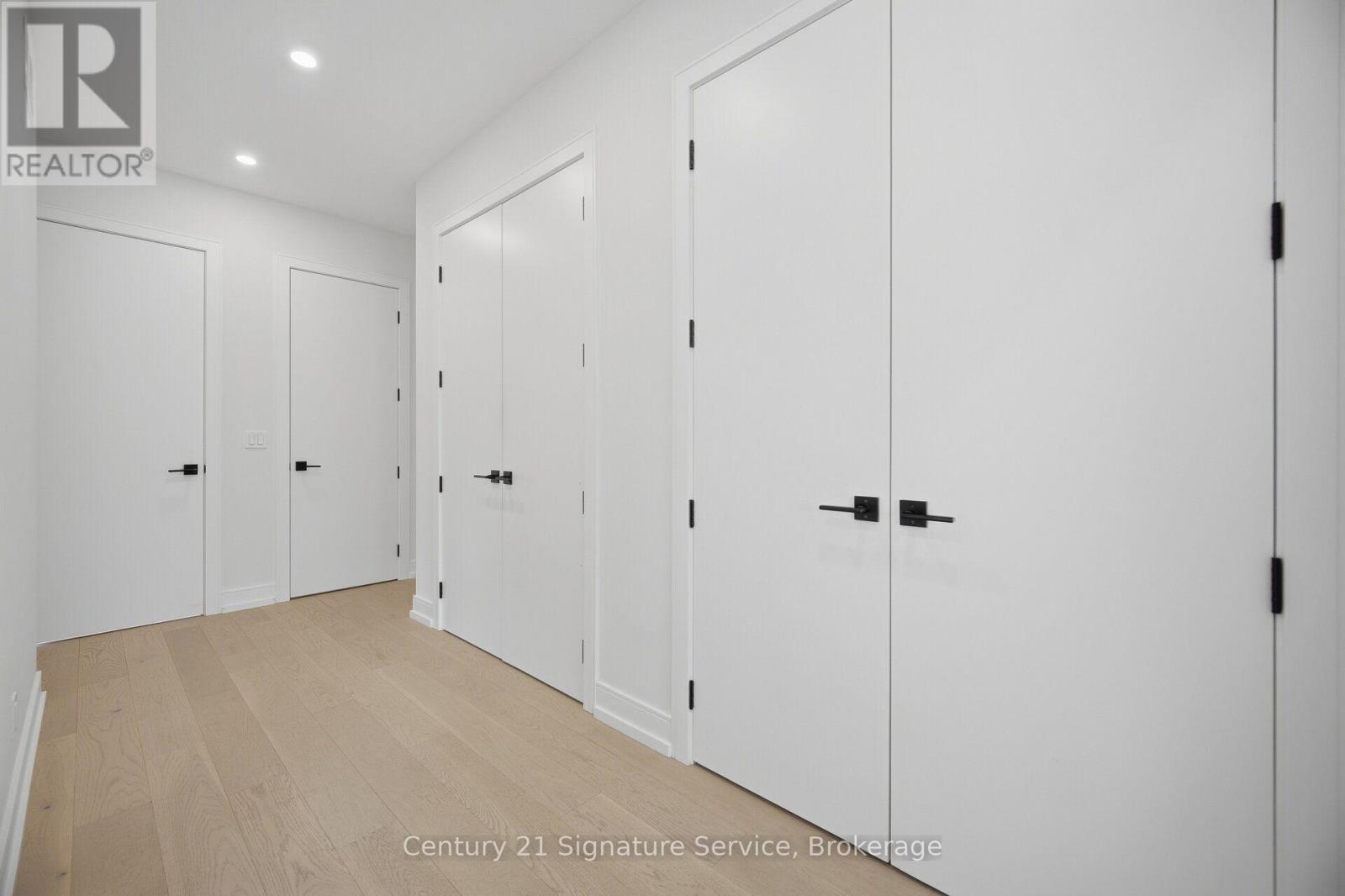 273c Ranee Avenue, Toronto, Ontario  M6A 1N7 - Photo 27 - W13834076
