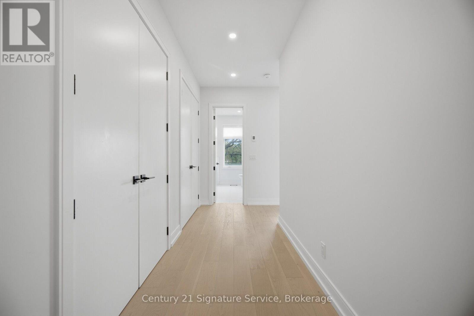 273c Ranee Avenue, Toronto, Ontario  M6A 1N7 - Photo 28 - W13834076