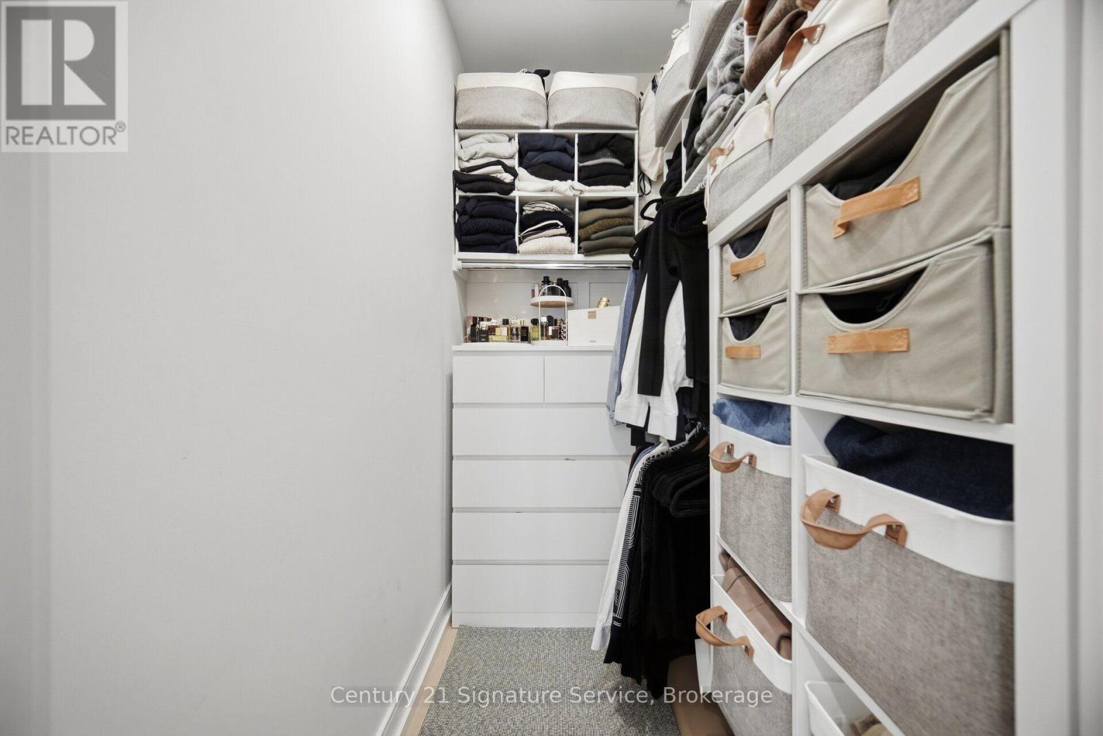 273c Ranee Avenue, Toronto, Ontario  M6A 1N7 - Photo 31 - W13834076
