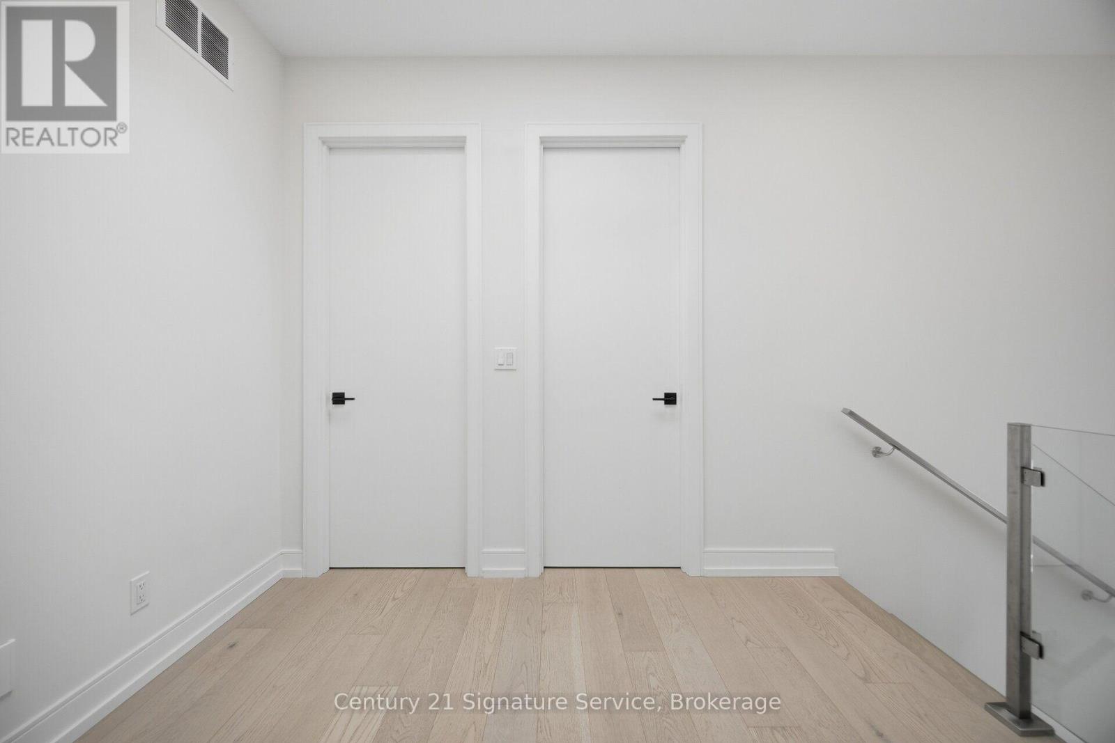 273c Ranee Avenue, Toronto, Ontario  M6A 1N7 - Photo 24 - W13834076