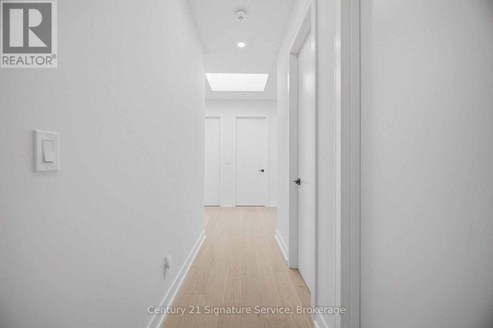 273c Ranee Avenue, Toronto, Ontario  M6A 1N7 - Photo 32 - W13834076