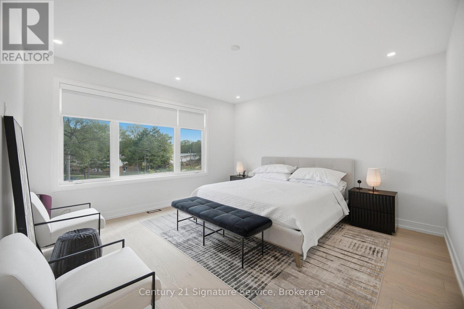 273c Ranee Avenue, Toronto, Ontario  M6A 1N7 - Photo 25 - W13834076