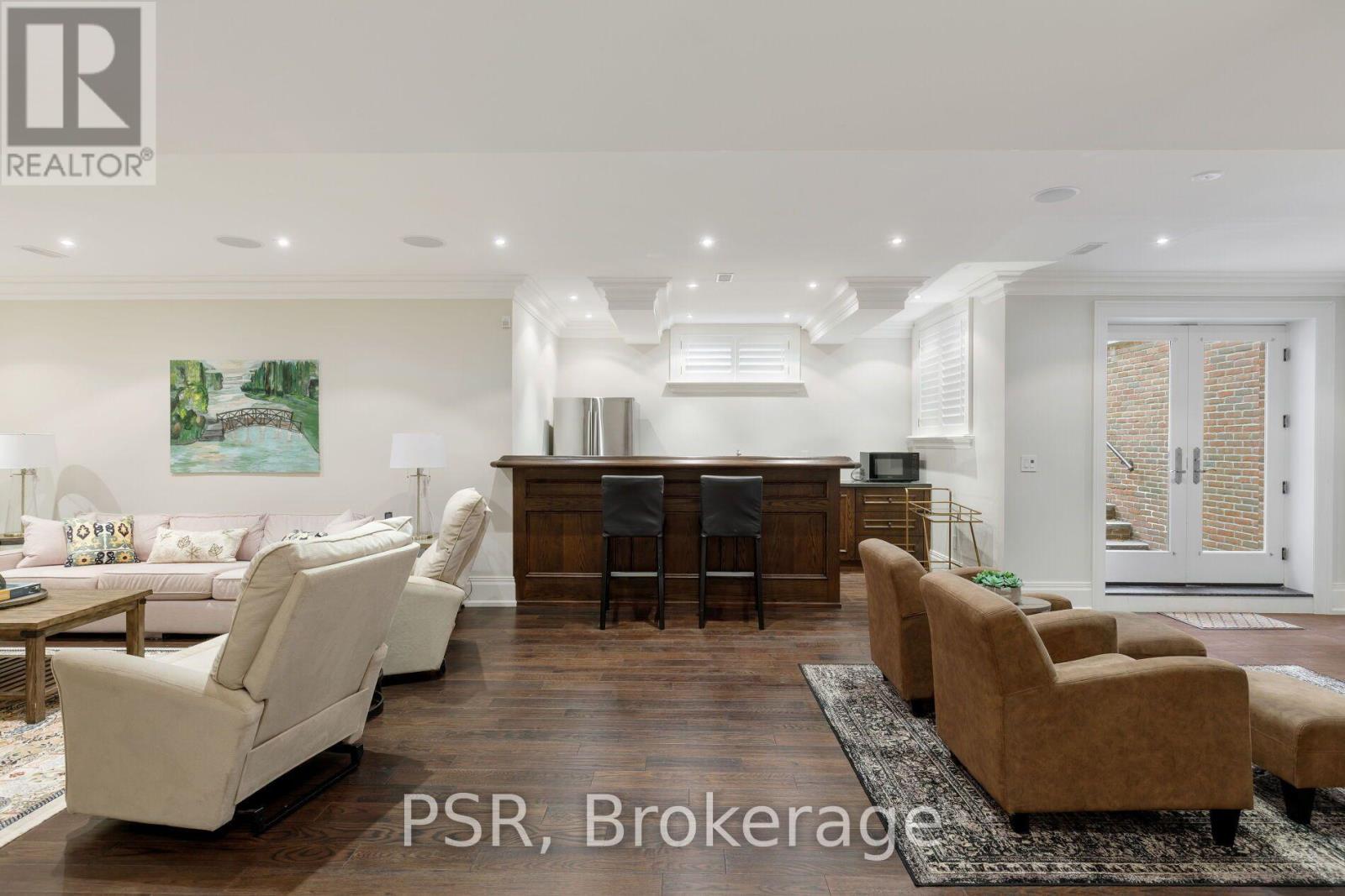 94 Munro Boulevard, Toronto, Ontario  M2P 1C4 - Photo 37 - C13835204