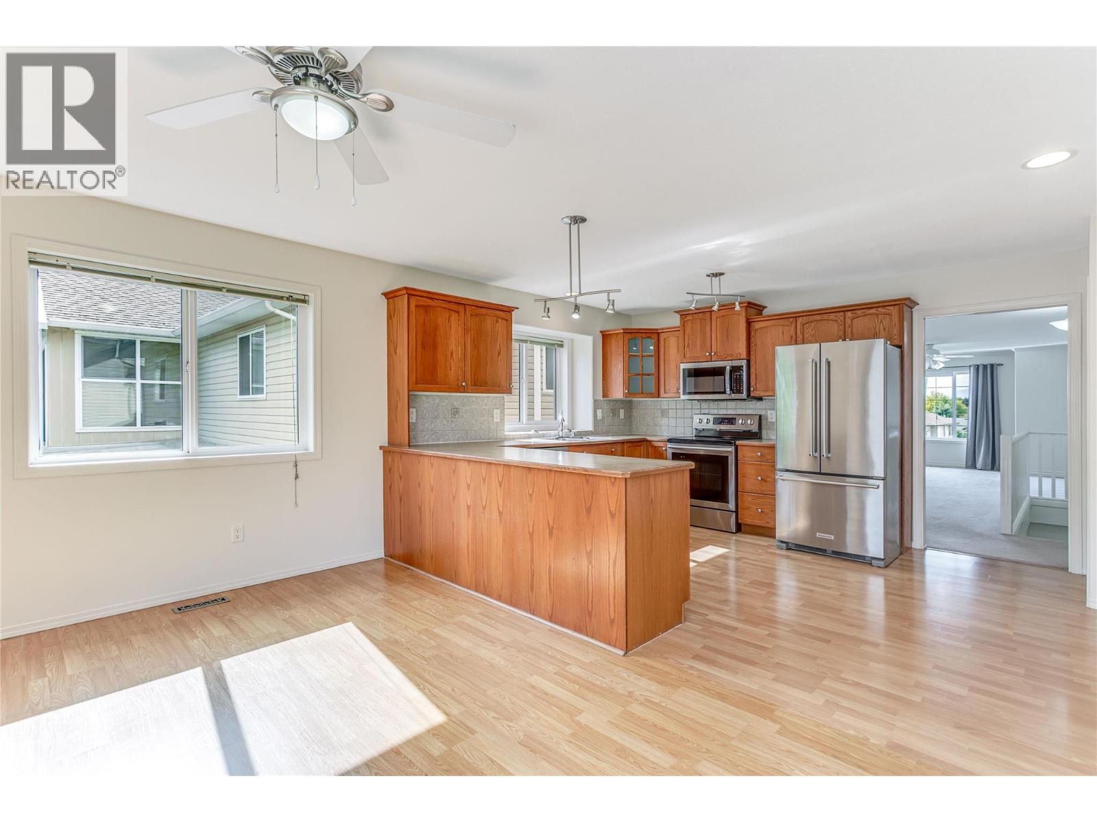 171 Surel Court, Kelowna, British Columbia  V1X 7Y3 - Photo 5 - 10402046