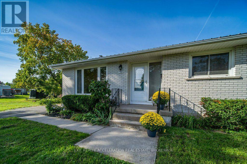 504 Coronation Boulevard, Loyalist, Ontario  K7M 5P9 - Photo 3 - X13835690
