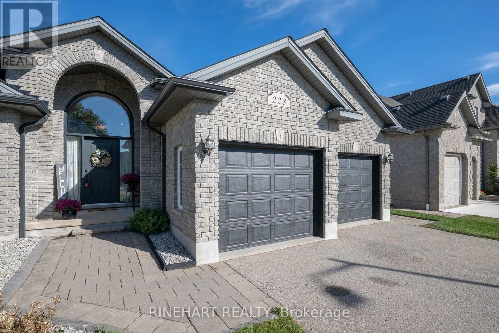 228 Boyd Boulevard, Zorra, Ontario  N0M 2M0 - Photo 4 - X13835692