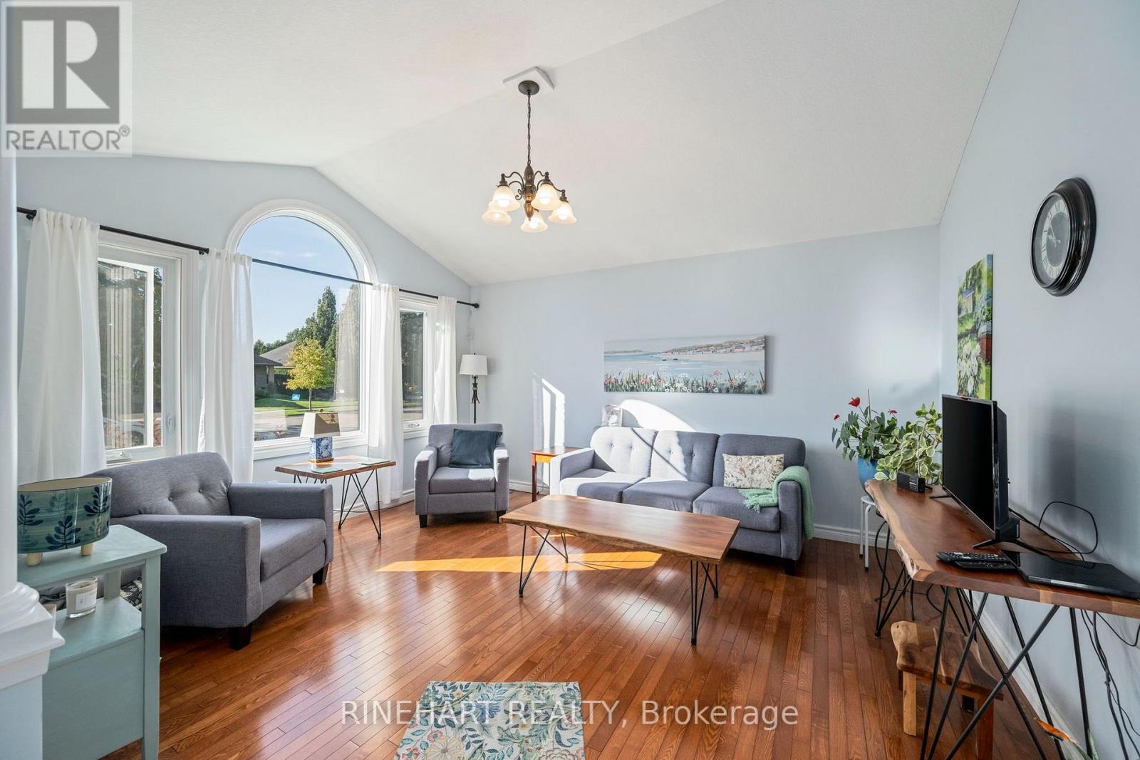 228 Boyd Boulevard, Zorra, Ontario  N0M 2M0 - Photo 8 - X13835692