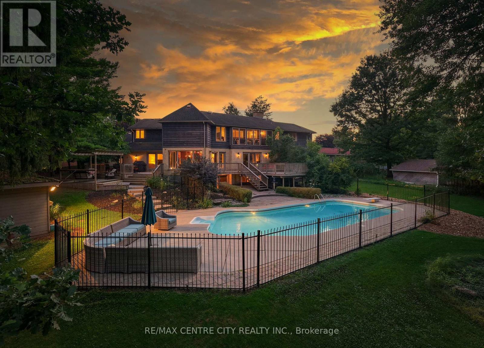 255 Mill Pond Crescent, Strathroy-Caradoc, Ontario  N7G 3P9 - Photo 3 - X13835708