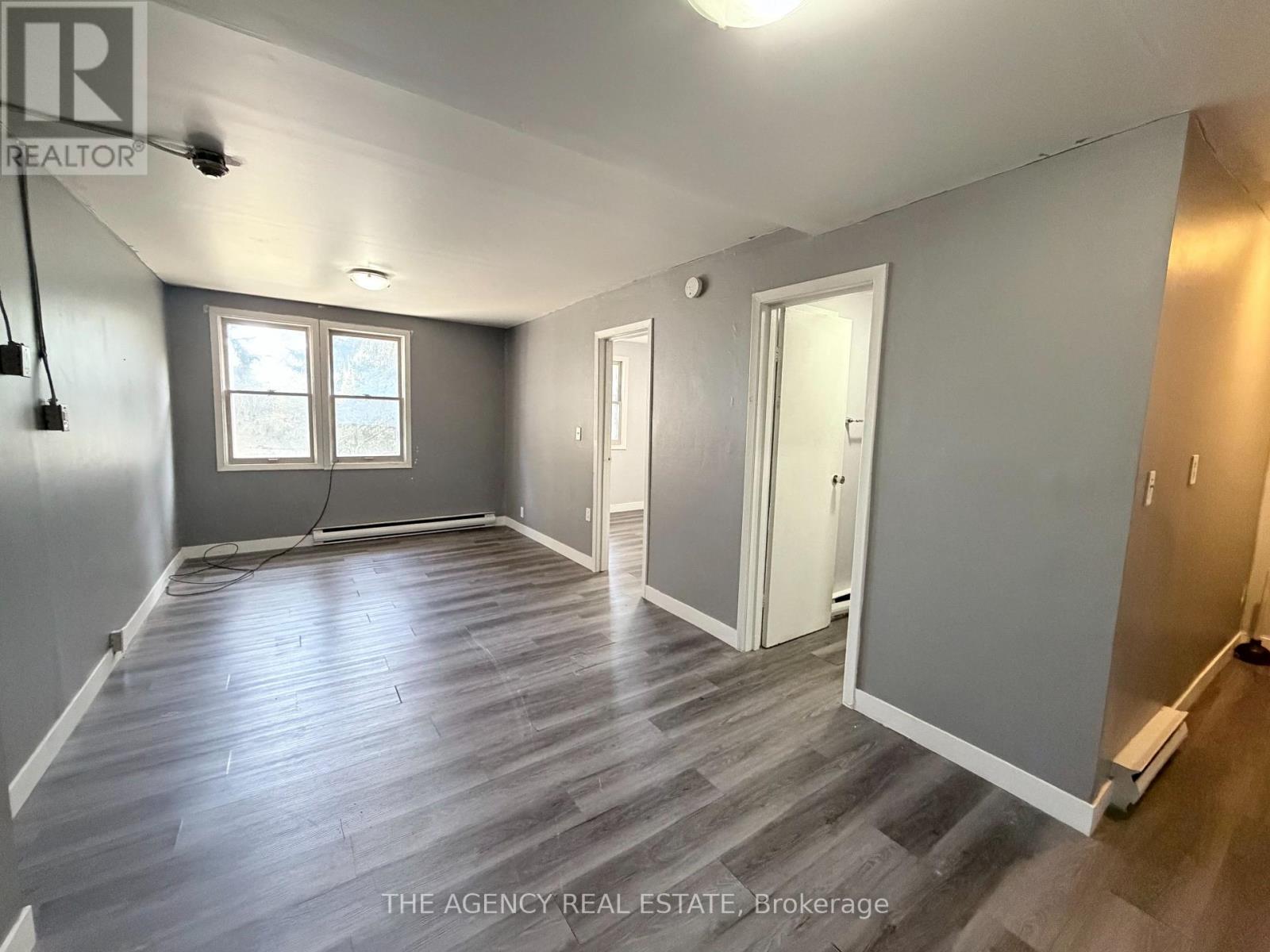 203 - 91 Thames Street S, Ingersoll, Ontario  N5C 2T2 - Photo 2 - X13835732
