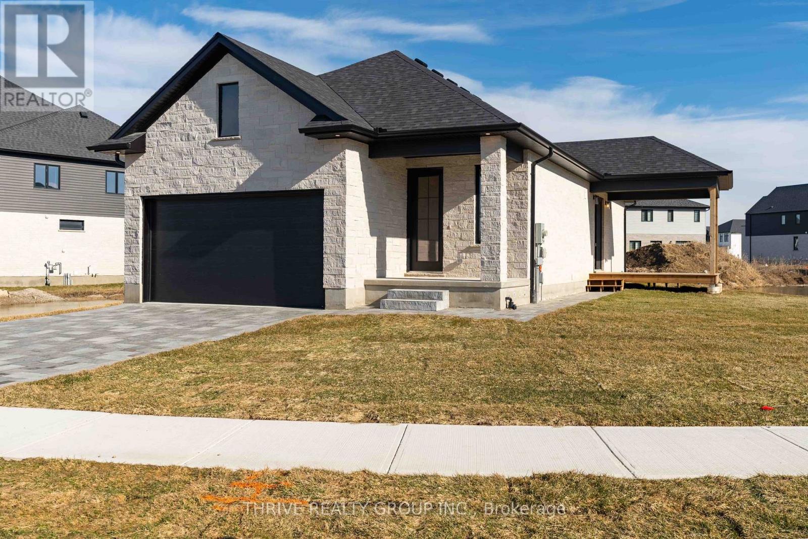 4275 Sagebrush Crescent, London South, Ontario  N6P 1H5 - Photo 2 - X13835764