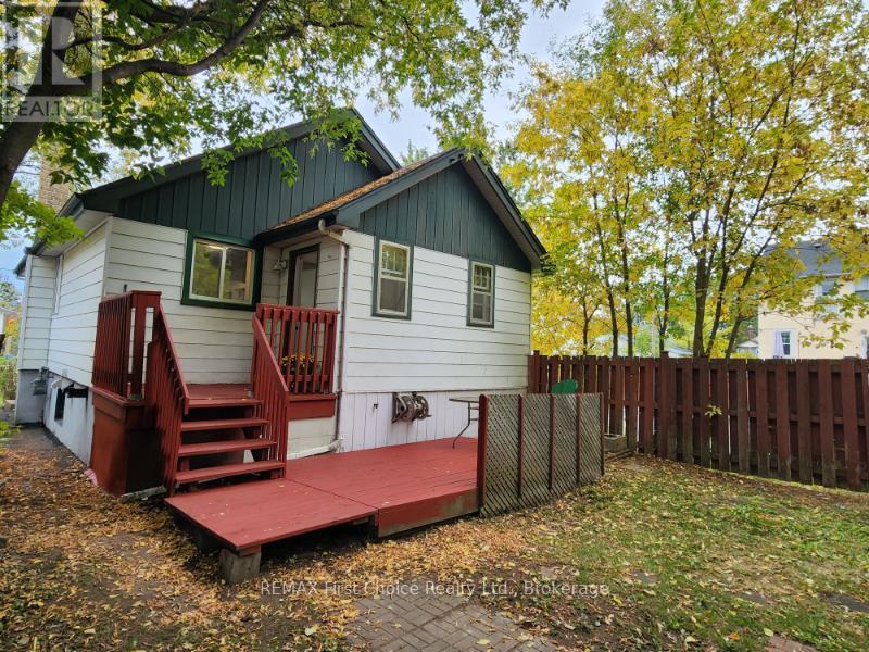 380 Queen Street, Thunder Bay, Ontario  P7B 2K1 - Photo 3 - X13835728