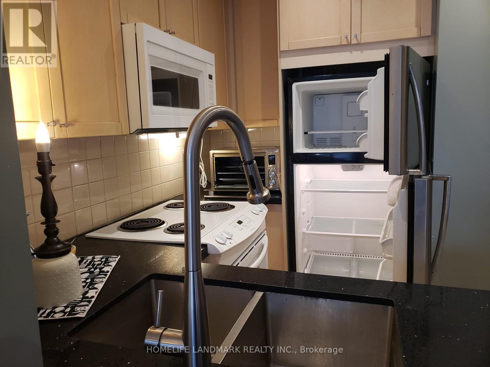1203 - 85 Bloor Street E, Toronto, Ontario  M4W 3Y1 - Photo 12 - C13835722