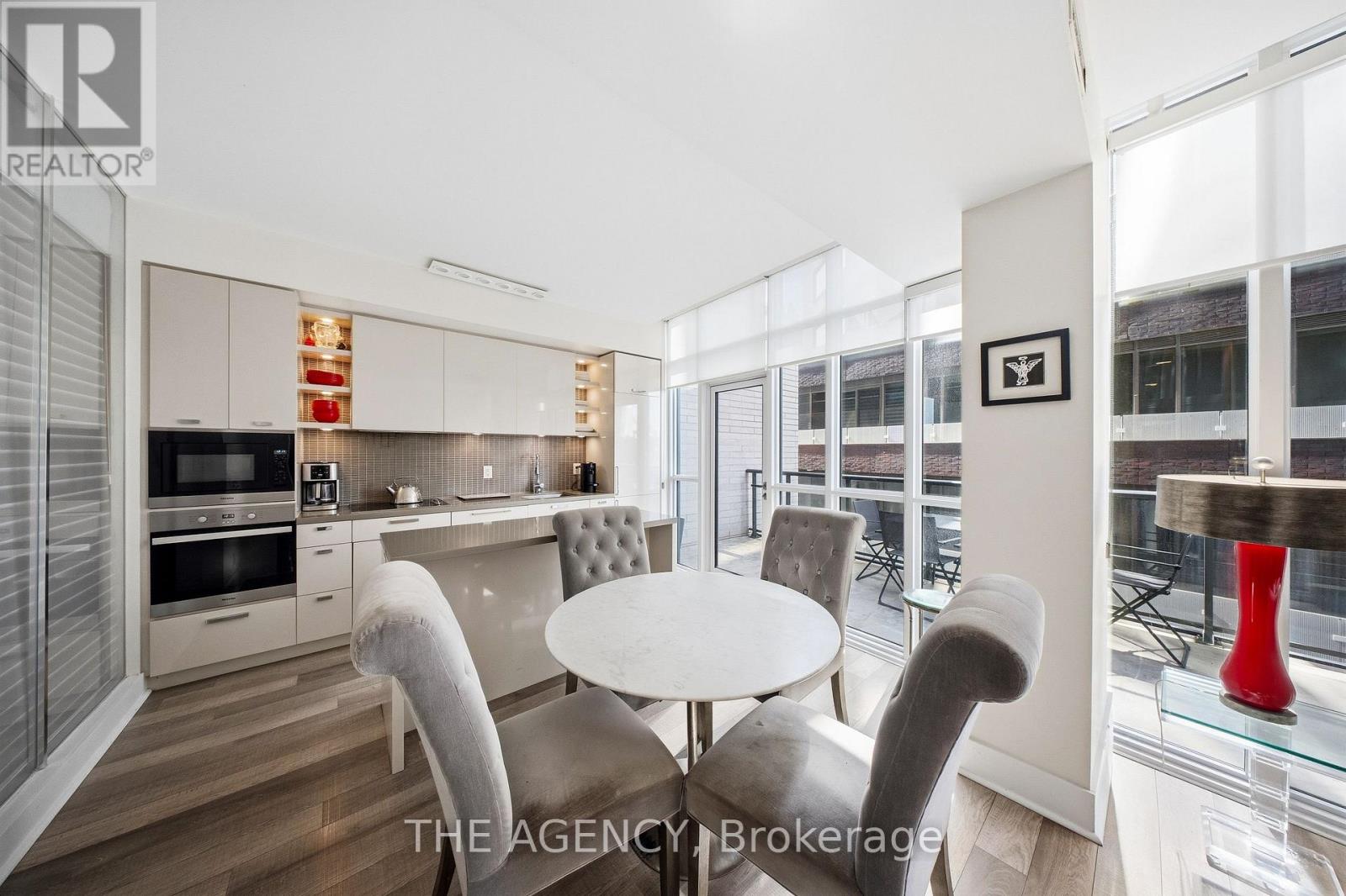 401 - 32 Davenport Road, Toronto, Ontario M5R 0B5 - Photo 10 - C13835756