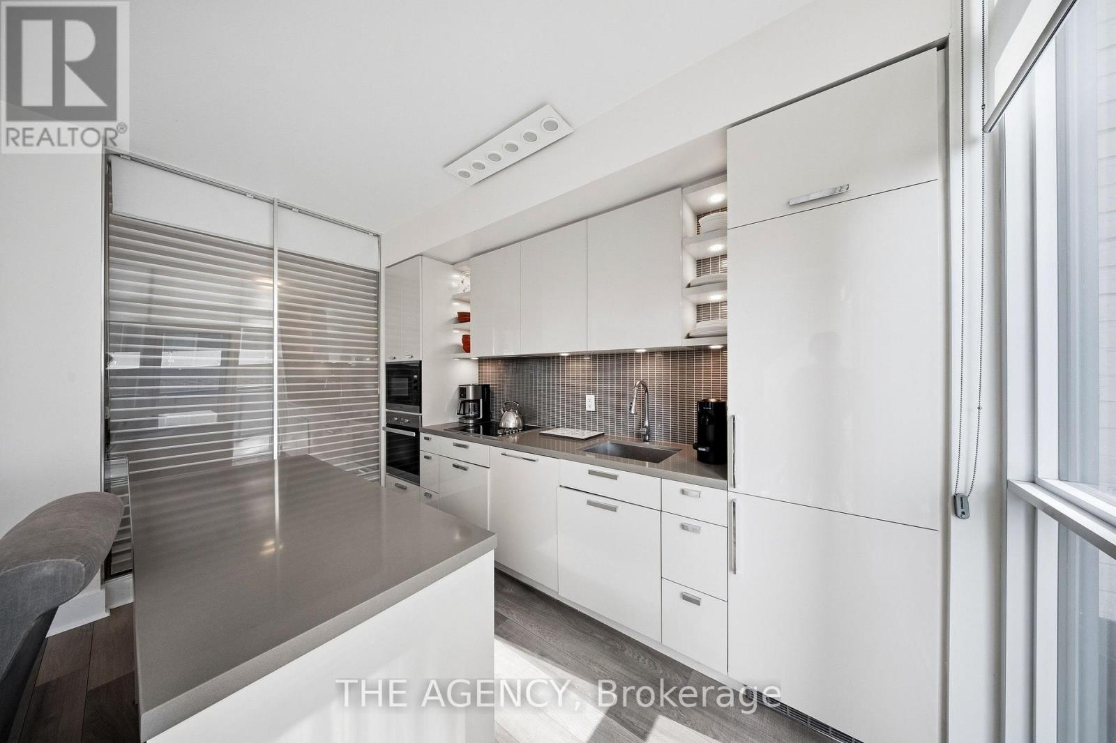 401 - 32 Davenport Road, Toronto, Ontario M5R 0B5 - Photo 13 - C13835756