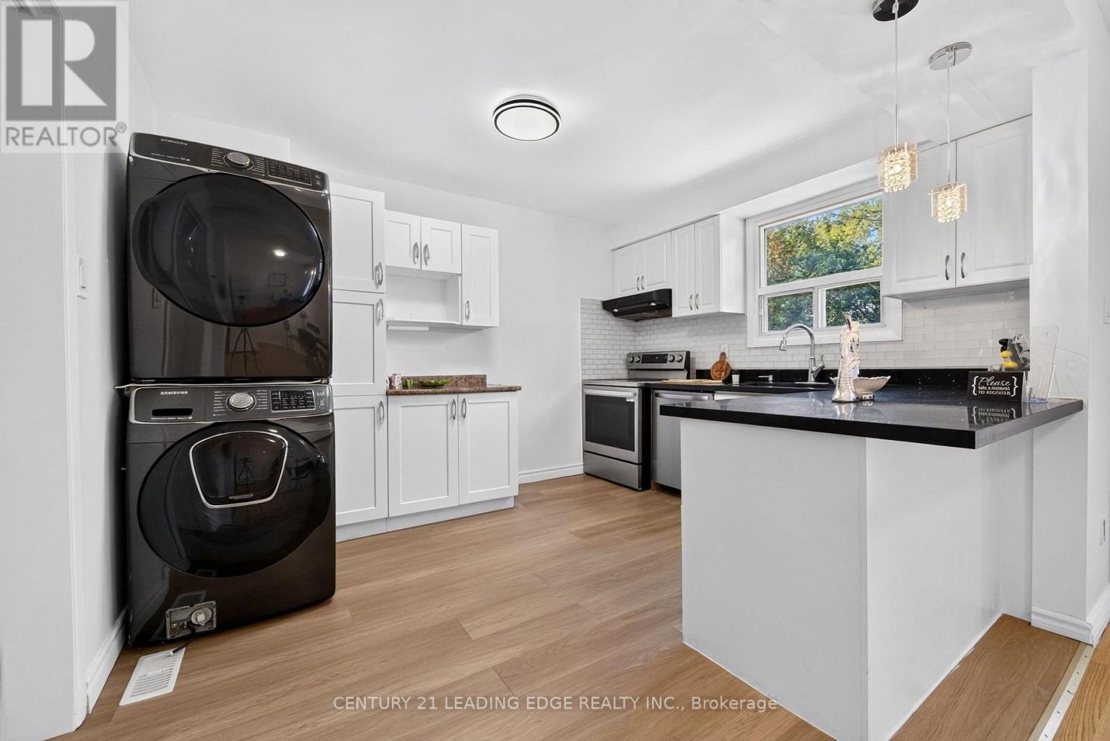 78 South Edgely Avenue, Toronto, Ontario  M1N 3L1 - Photo 13 - E13835680