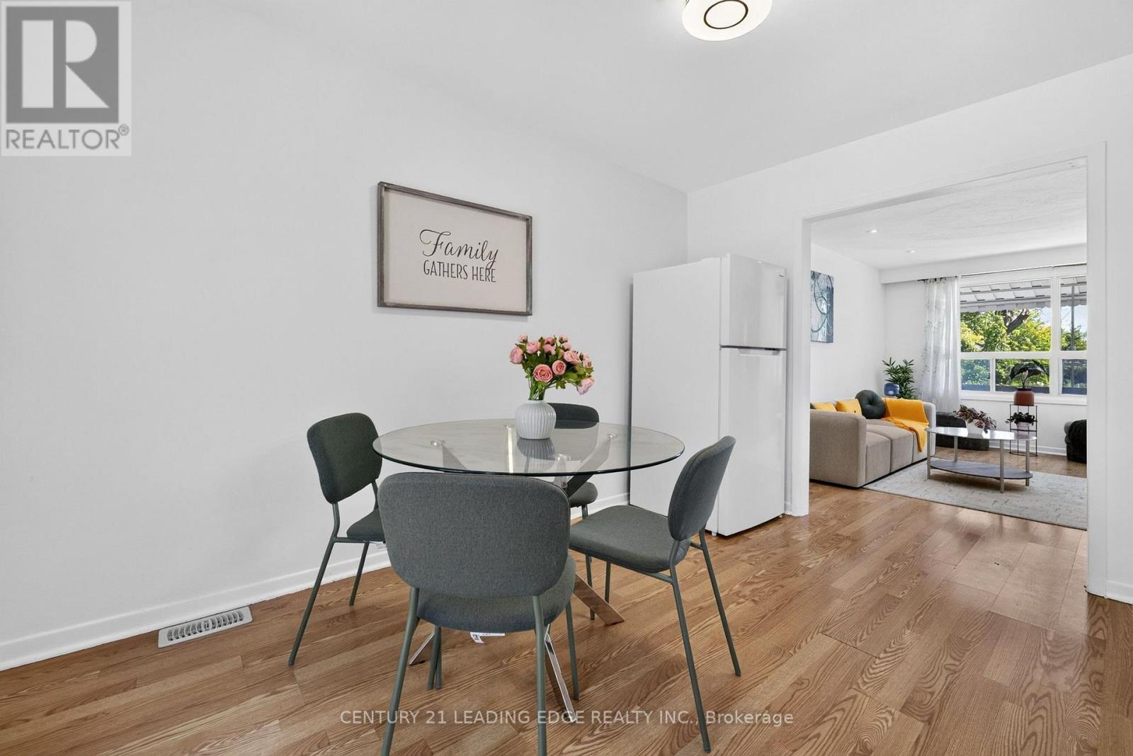 78 South Edgely Avenue, Toronto, Ontario  M1N 3L1 - Photo 16 - E13835680