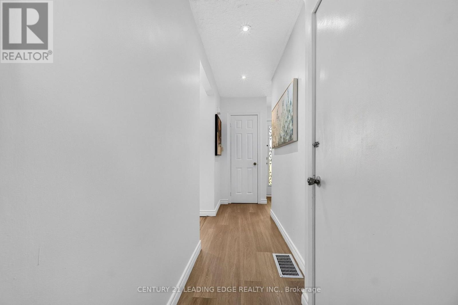 78 South Edgely Avenue, Toronto, Ontario  M1N 3L1 - Photo 18 - E13835680