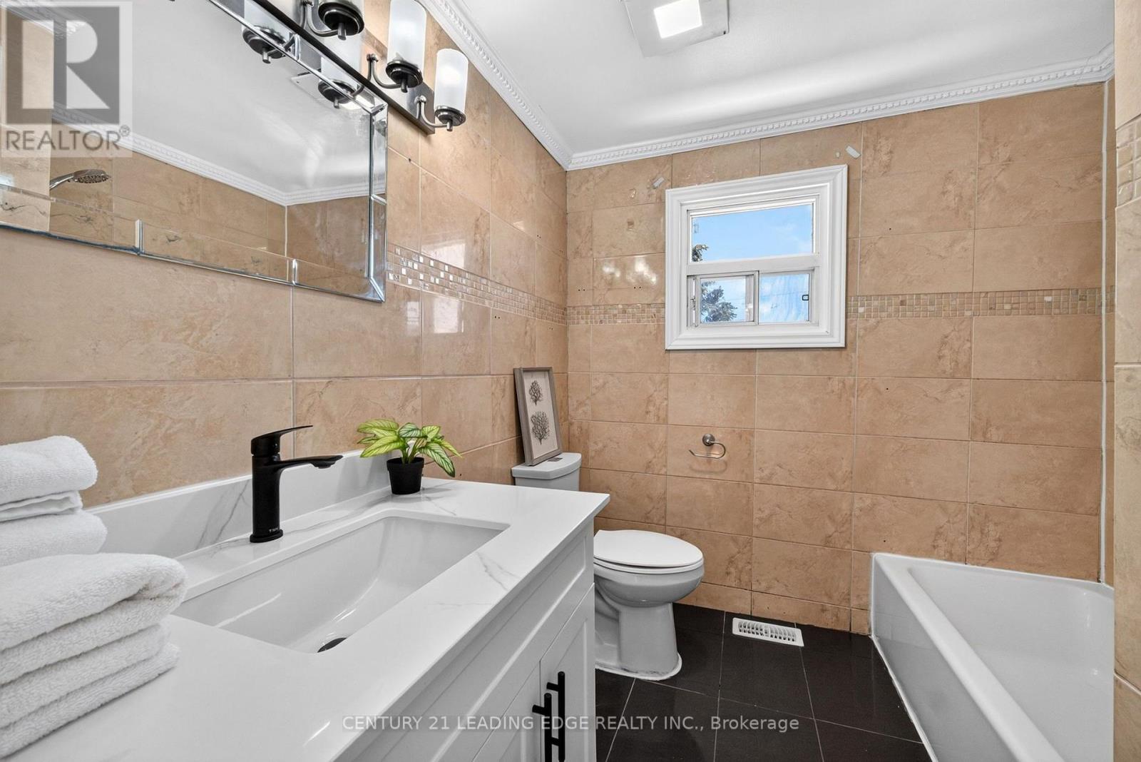 78 South Edgely Avenue, Toronto, Ontario  M1N 3L1 - Photo 31 - E13835680