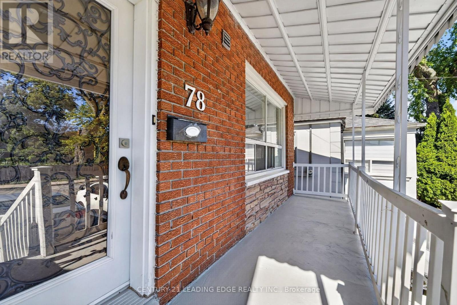 78 South Edgely Avenue, Toronto, Ontario  M1N 3L1 - Photo 4 - E13835680