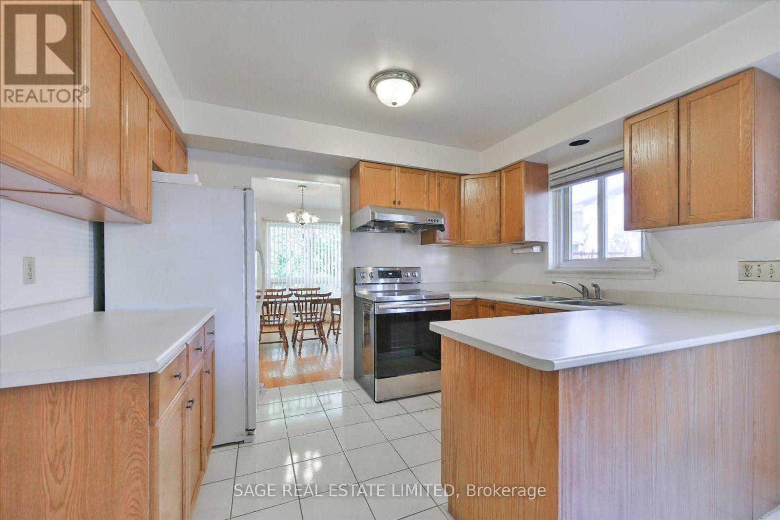 34 Craketts Avenue, Toronto, Ontario  M1S 3W6 - Photo 10 - E13835724