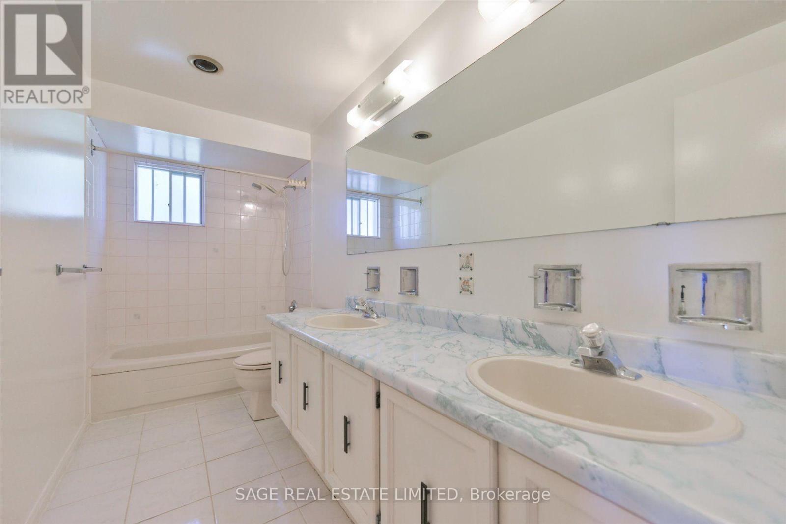 34 Craketts Avenue, Toronto, Ontario  M1S 3W6 - Photo 29 - E13835724