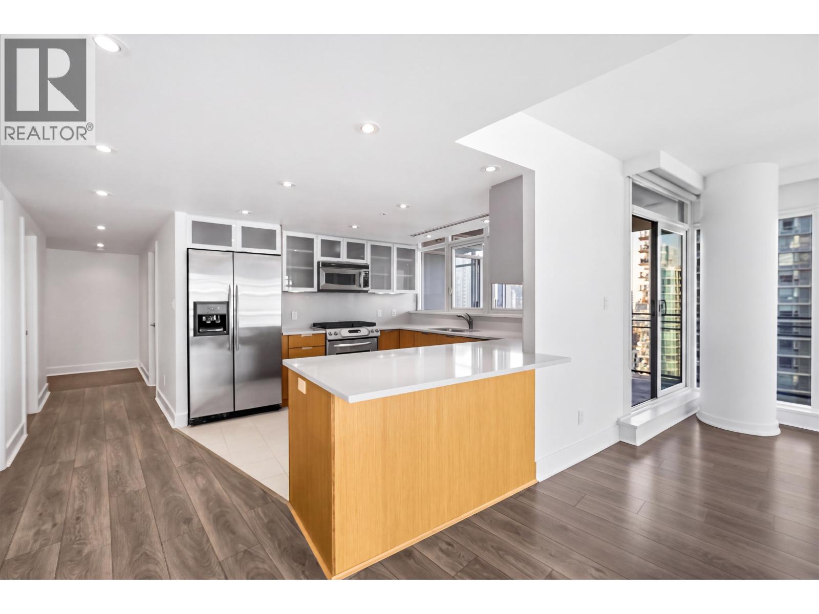 2302 1205 W Hastings Street, Vancouver, British Columbia V6E 4T7 - Photo 3 - R3170014