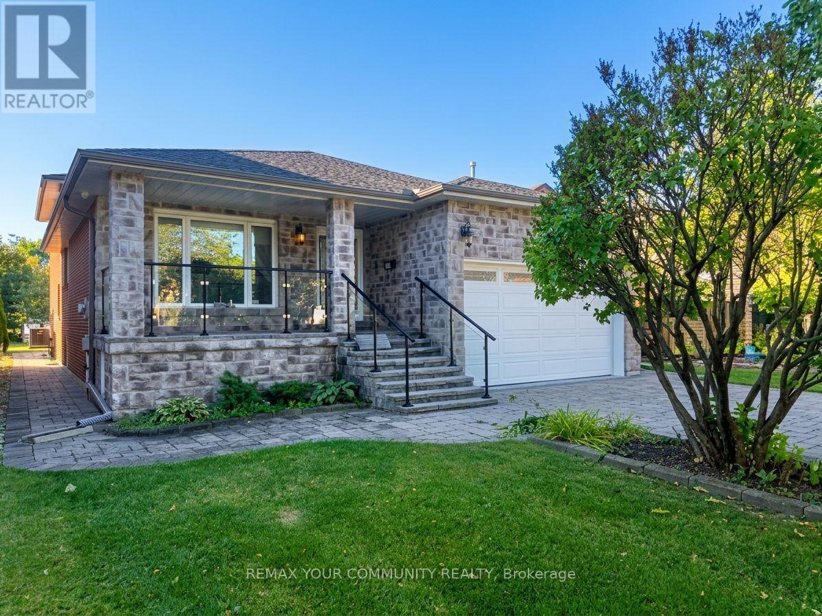 31 OAK AVENUE, Richmond Hill, Ontario