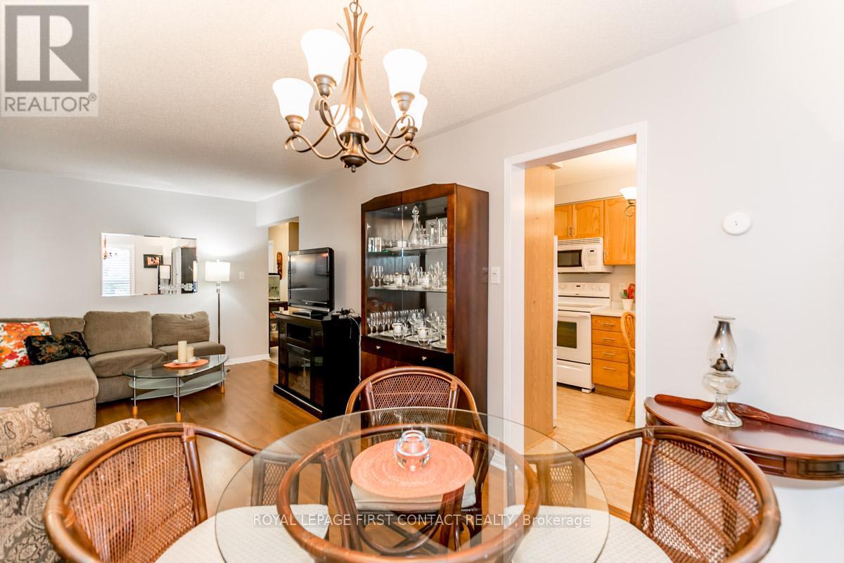5 Kelly Place, Barrie (Allandale), Ontario  L4N 8N2 - Photo 11 - S13835674