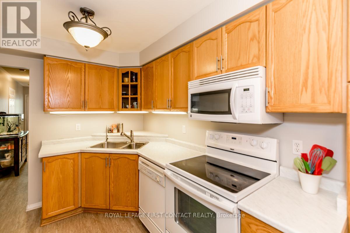5 Kelly Place, Barrie (Allandale), Ontario  L4N 8N2 - Photo 16 - S13835674