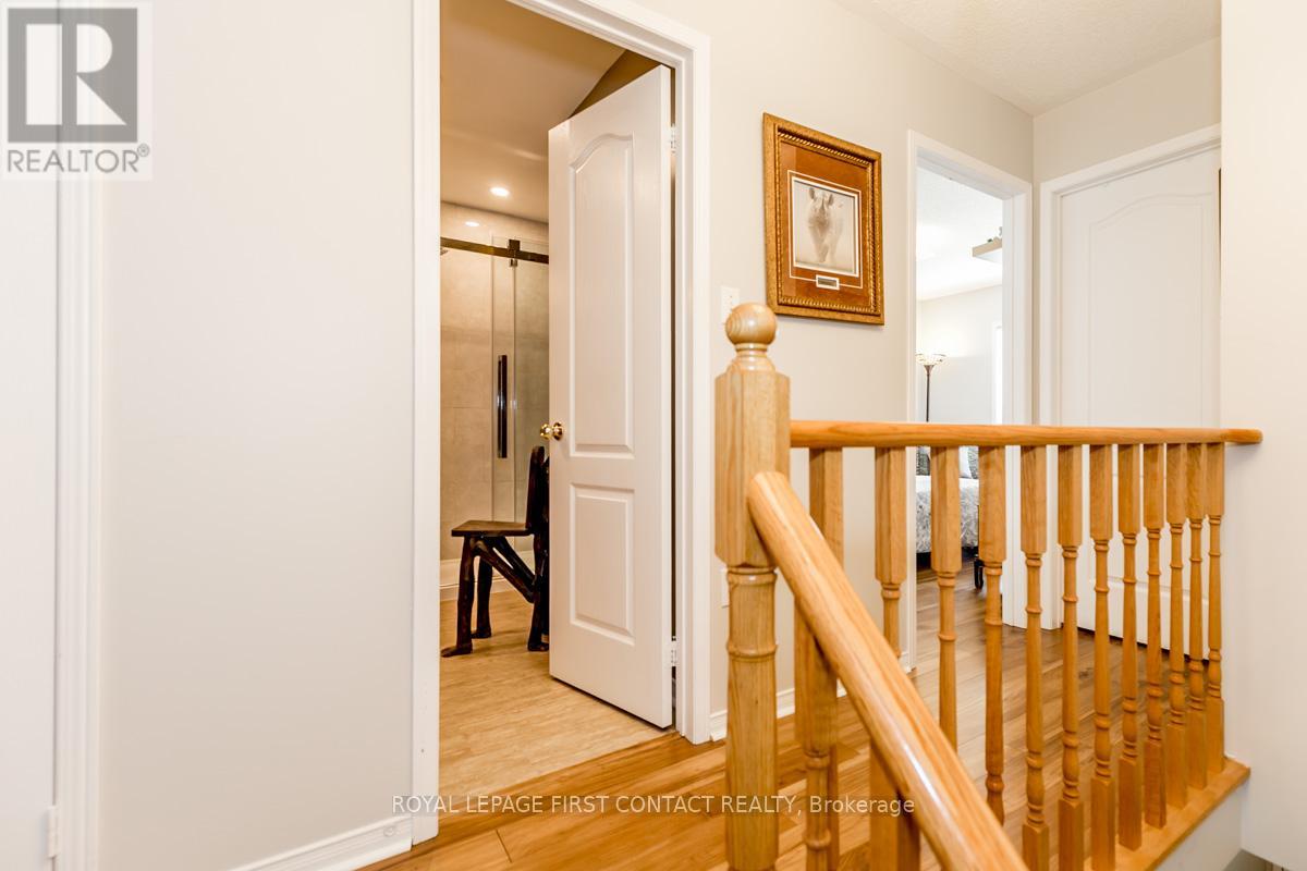 5 Kelly Place, Barrie (Allandale), Ontario  L4N 8N2 - Photo 19 - S13835674