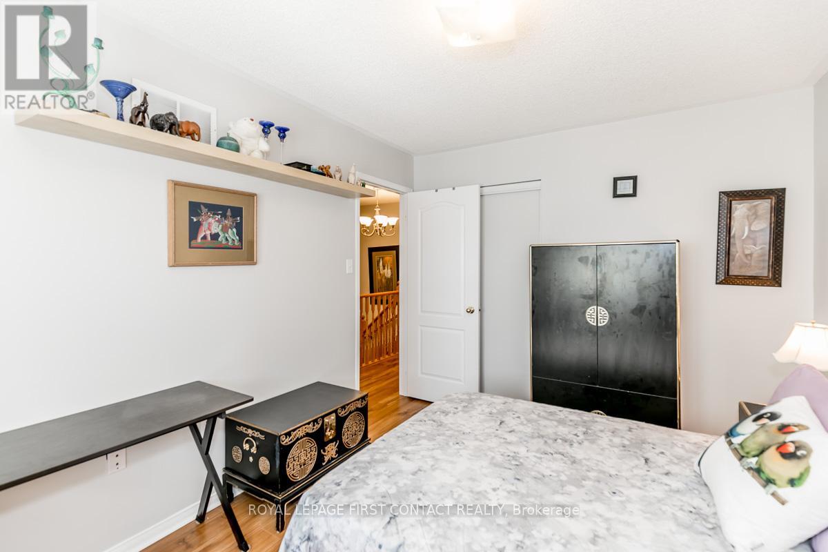 5 Kelly Place, Barrie (Allandale), Ontario  L4N 8N2 - Photo 21 - S13835674
