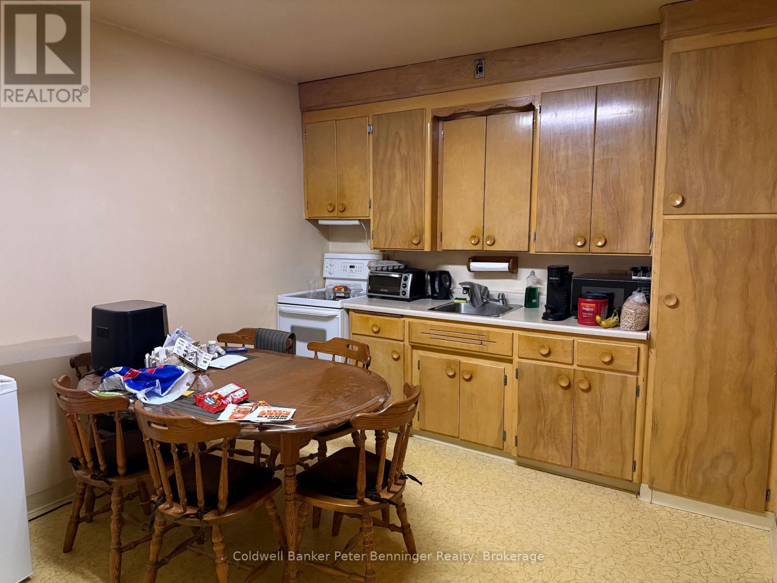 240-242 Durham Street E, Brockton, Ontario  N0G 2V0 - Photo 17 - X13835648