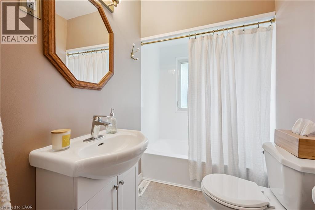 1065 Erie Street, Stratford, Ontario  N5A 6S4 - Photo 14 - 40843521