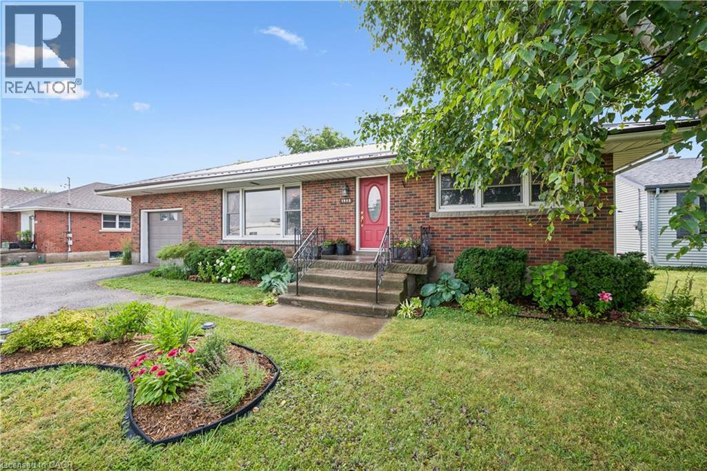 1065 Erie Street, Stratford, Ontario  N5A 6S4 - Photo 3 - 40843521