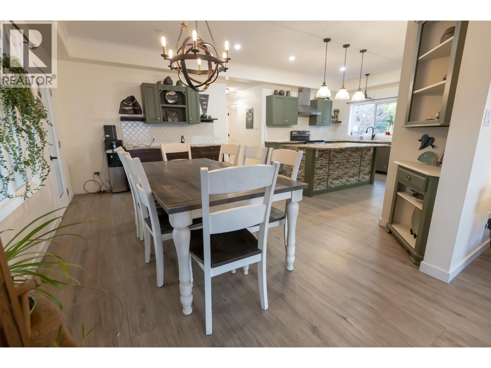 11698 Dickinson Loop, Fort St. James, British Columbia  V0J 1P0 - Photo 8 - R3169327