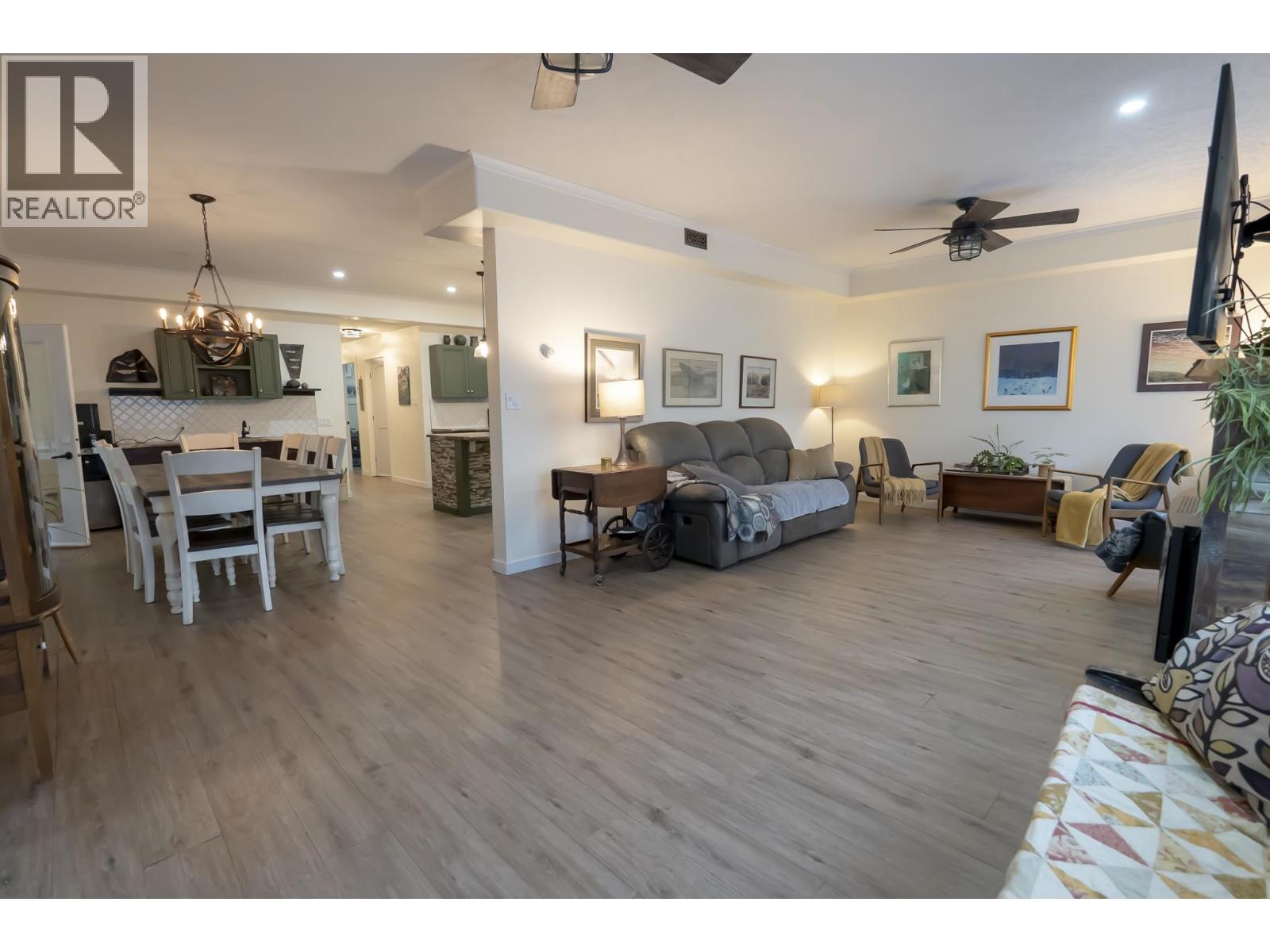 11698 Dickinson Loop, Fort St. James, British Columbia  V0J 1P0 - Photo 12 - R3169327