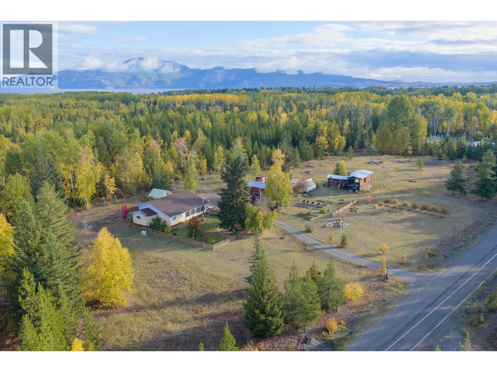 11698 Dickinson Loop, Fort St. James, British Columbia  V0J 1P0 - Photo 37 - R3169327