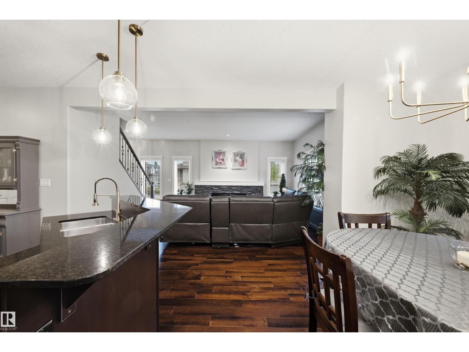 1457 Wates Li Sw, Edmonton, Alberta  T6W 0V1 - Photo 13 - E4506963