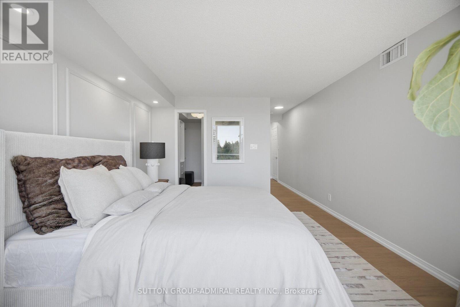 411 - 1 Aberfoyle Crescent, Toronto, Ontario  M8X 2X8 - Photo 13 - W13835656