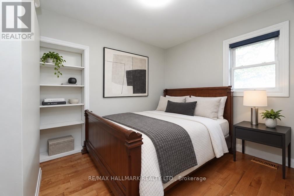 11 Brookside Drive, Mississauga, Ontario  L5M 1H2 - Photo 12 - W13835686