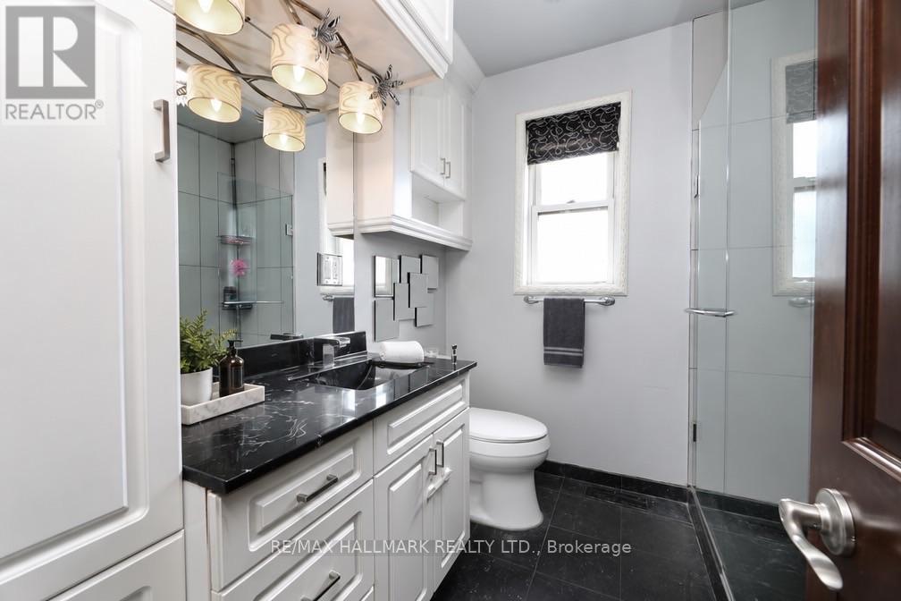 11 Brookside Drive, Mississauga, Ontario  L5M 1H2 - Photo 16 - W13835686