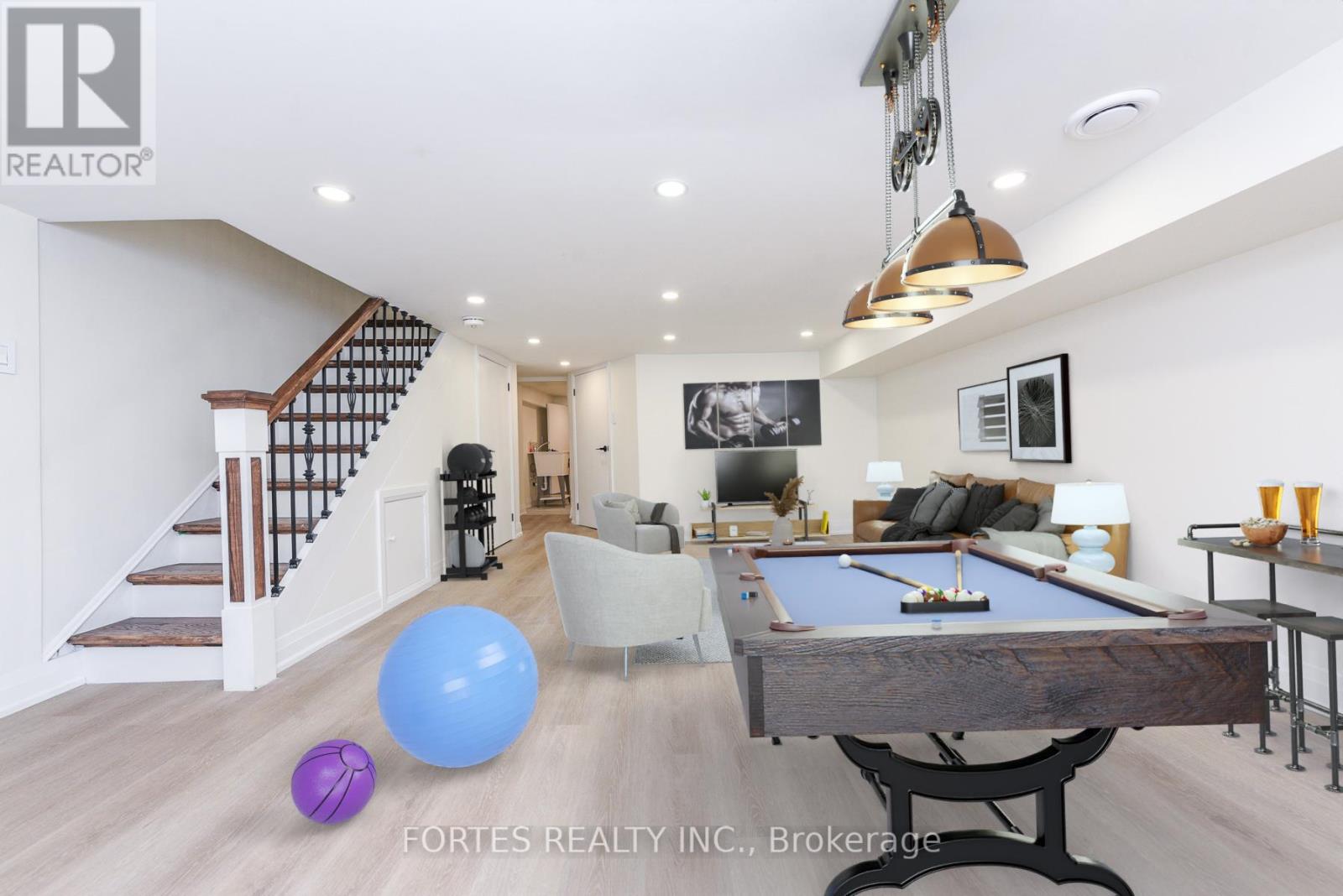 285 Gilbert Avenue, Toronto, Ontario  M6E 4W8 - Photo 30 - W13835704