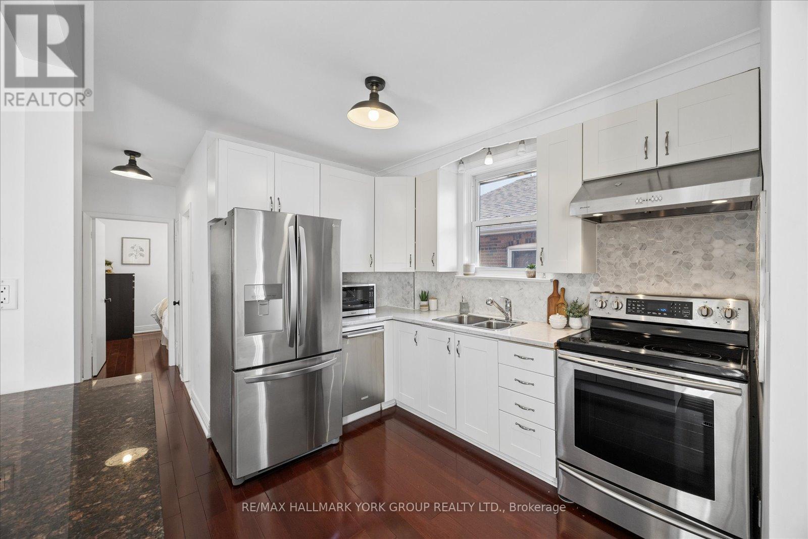 45 Seventeenth Street, Toronto, Ontario  M8V 3K2 - Photo 13 - W13835742