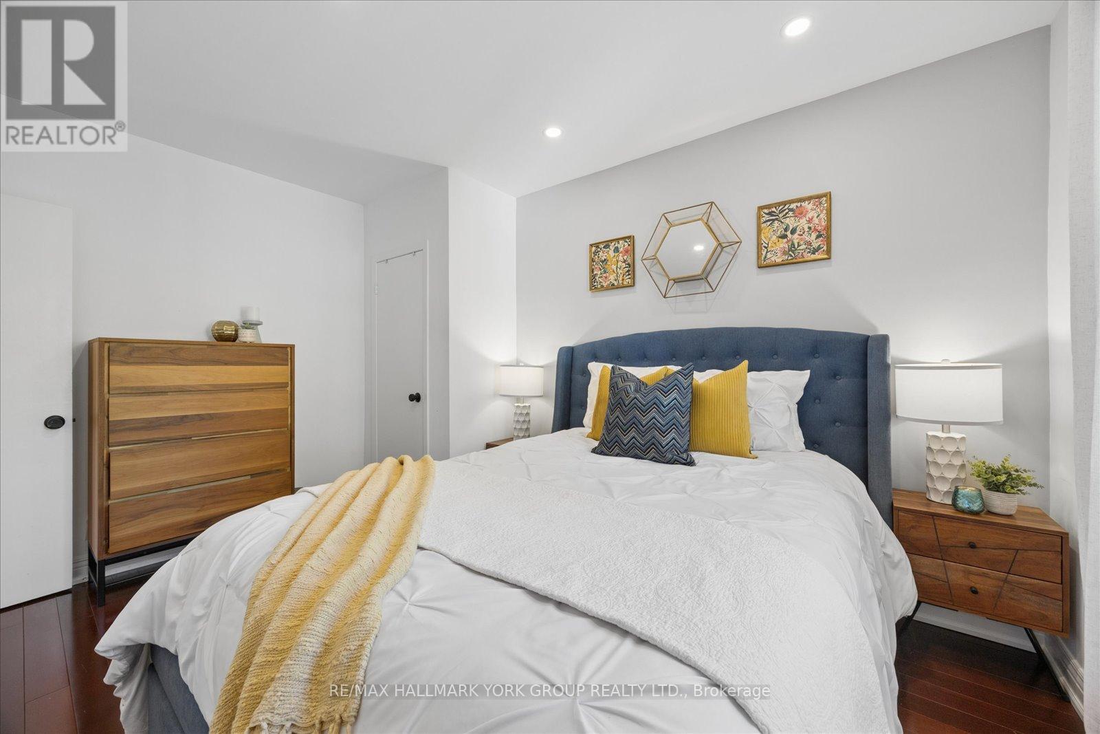 45 Seventeenth Street, Toronto, Ontario  M8V 3K2 - Photo 19 - W13835742