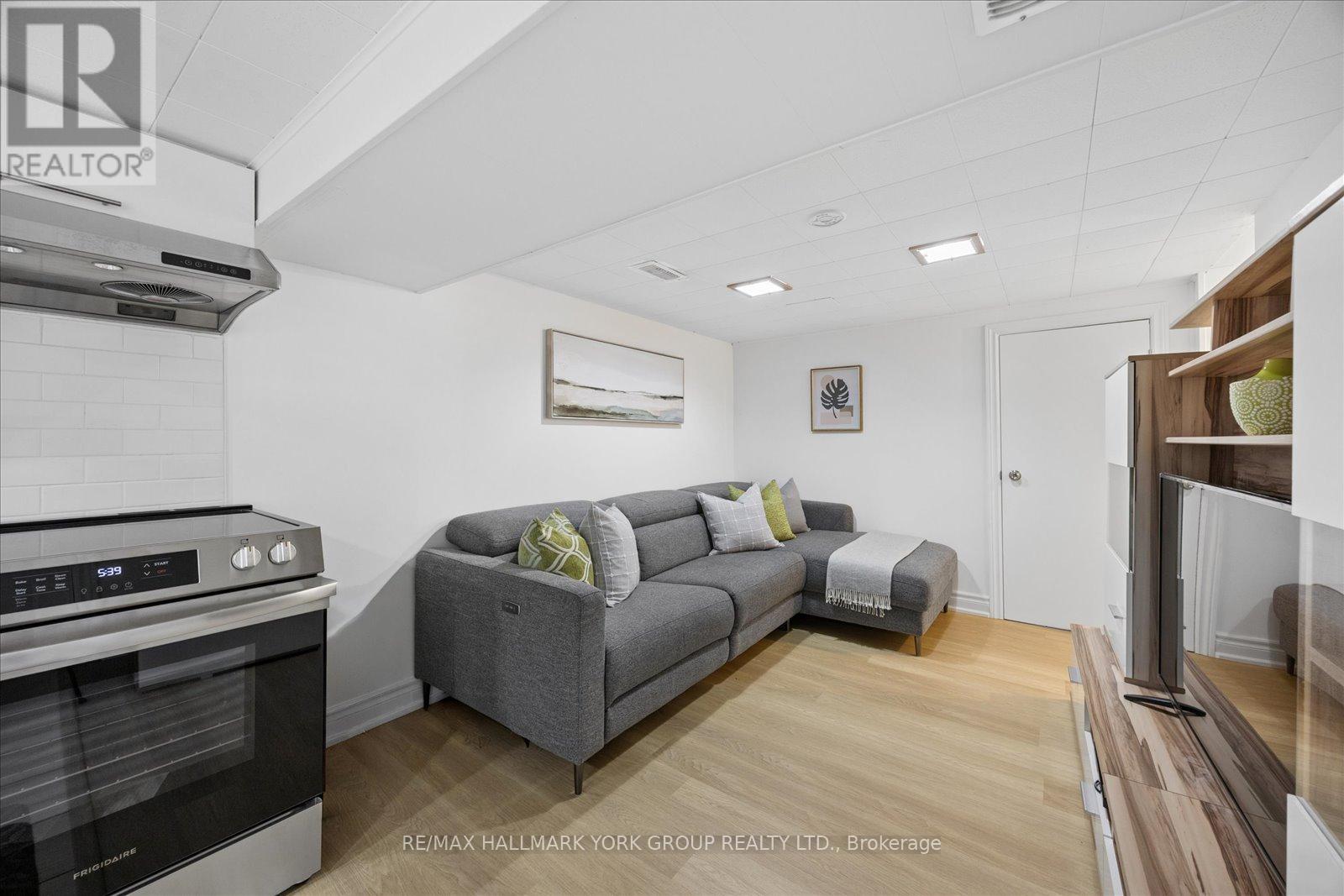 45 Seventeenth Street, Toronto, Ontario  M8V 3K2 - Photo 26 - W13835742