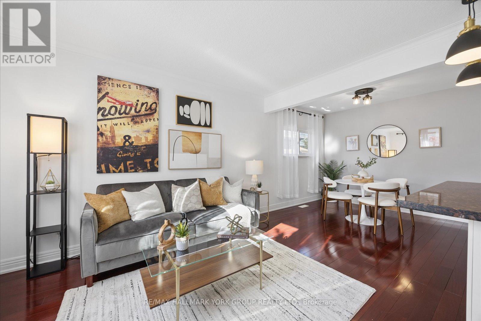 45 Seventeenth Street, Toronto, Ontario  M8V 3K2 - Photo 5 - W13835742