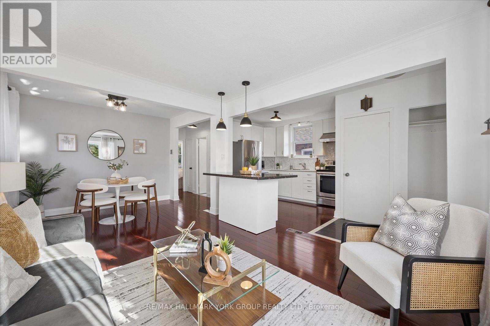 45 Seventeenth Street, Toronto, Ontario  M8V 3K2 - Photo 7 - W13835742