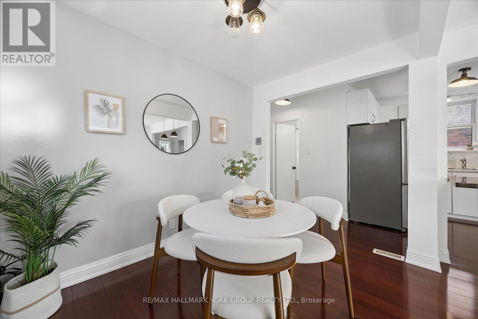 45 Seventeenth Street, Toronto, Ontario  M8V 3K2 - Photo 9 - W13835742
