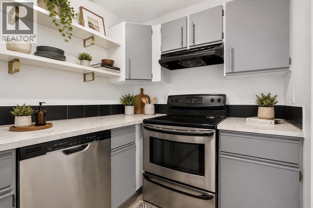 303, 333 Garry Crescent NE