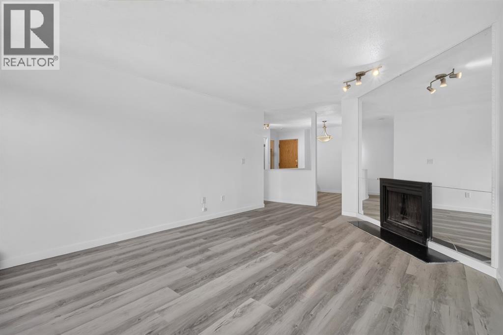 303, 333 Garry Crescent NE
